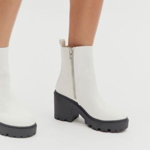 UO Zip-Up Boot (white)